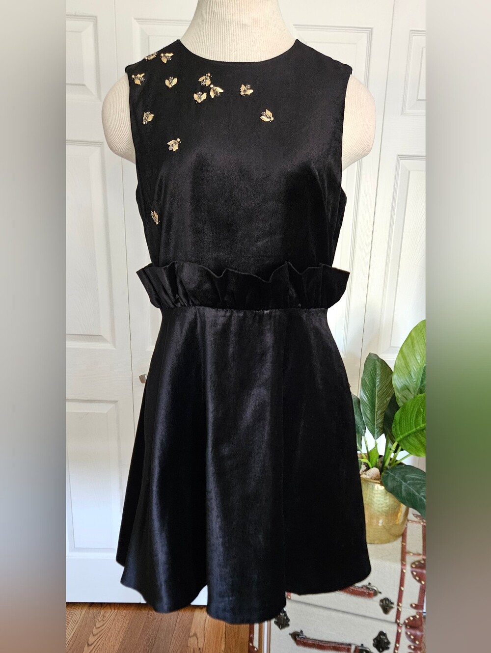 Ted Baker Celeena Black Velvet Bee Dress Ruffle Fit Flare Dark Coquette Gothic 2